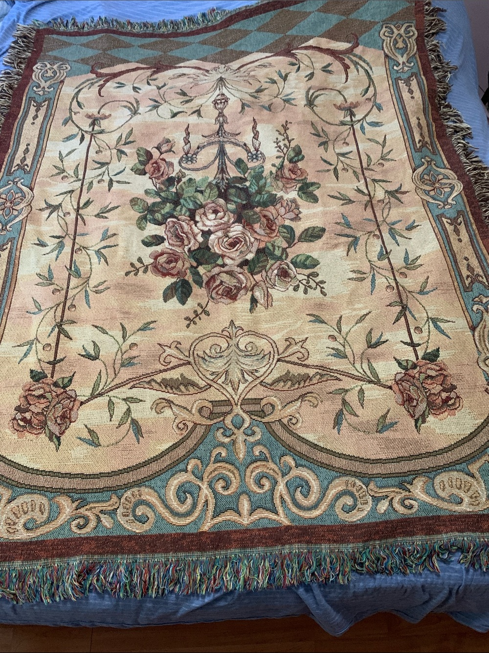 Classic Floral Medallion Throw Blanket in Cream and Teal